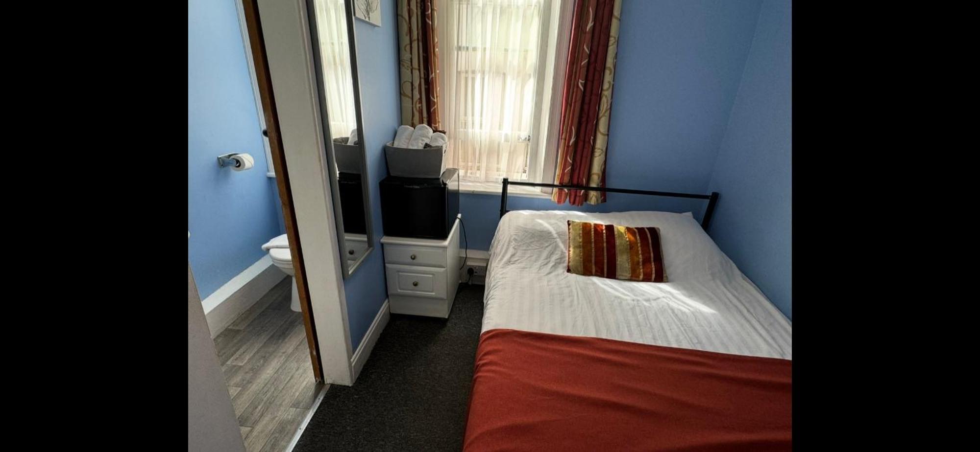 Backpackers Blackpool Hotel & Suites ภายนอก รูปภาพ