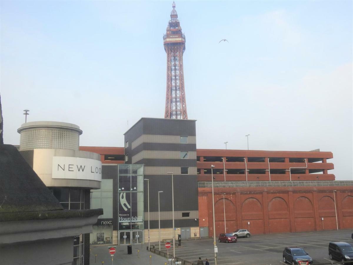 Backpackers Blackpool Hotel & Suites ภายนอก รูปภาพ