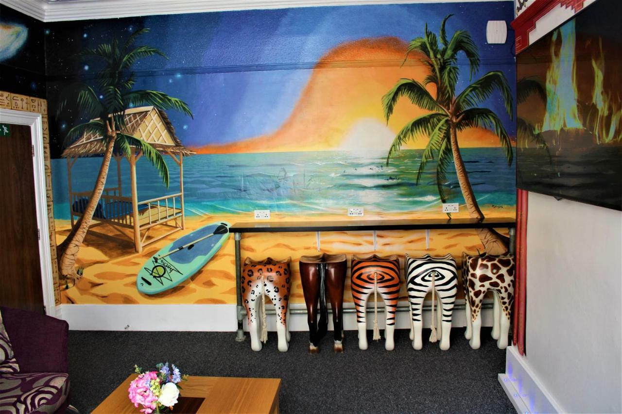 Backpackers Blackpool Hotel & Suites ภายนอก รูปภาพ